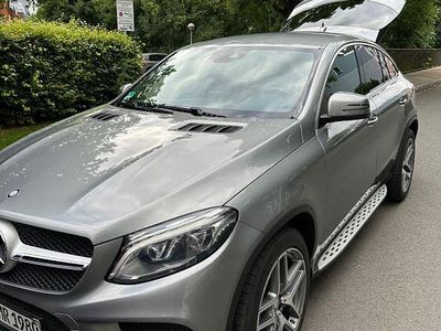 Grau Gebraucht 2016 Mercedes GLE350 SUV | 29.100 € (Etwas zu teuer)