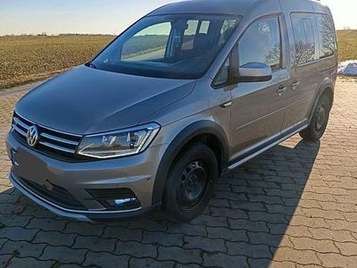 Gebraucht VW Caddy 102 PS (75 kW) 2017 Beige Van / Kleinbus