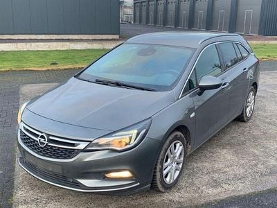 Grau Gebraucht 2019 Opel Astra Kombi | 5.950 € (Superpreis)