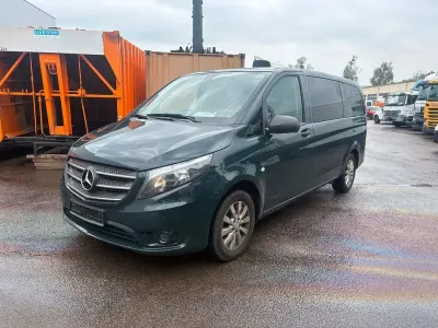 Gebraucht Mercedes Vito 114 PS (83 kW) 2019 Grün Van