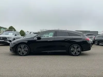 Gebraucht Mercedes CLA250e Shooting Brake Progressive 200 kW (272 PS) 2026 Schwarz Kombi