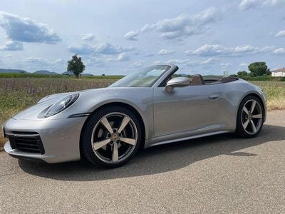 Porsche 911 Carrera 4 Cabriolet