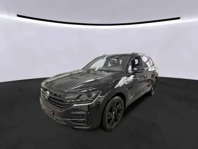 Usata VW Touareg 286 CV (210 kW) 2023 Nero SUV