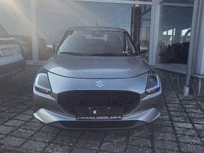 Neu Suzuki Swift Club 83 PS (61 kW) 2026 Silber Kleinwagen