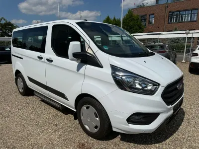 Gebraucht Ford Transit Custom Trend 105 PS (77 kW) 2019 Weiß Van / Kleinbus