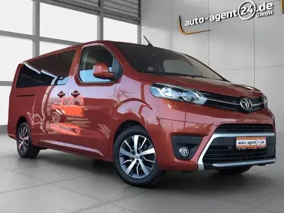 Second-hand Toyota Proace Verso 150 CP (110 kW) 2019 Portocaliu Break