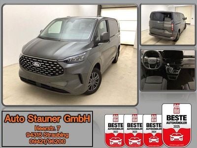 Gebraucht Ford Tourneo Titanium 136 PS (100 kW) 2025 Grau Van / Kleinbus
