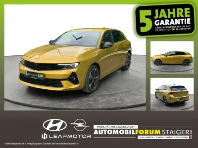 Gebraucht Opel Astra 131 PS (96 kW) 2024 Gelb Kleinwagen