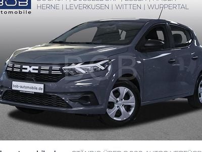 Städtisches grau (grau) Gebraucht 2024 Dacia Sandero Essentiel Kleinwagen | 15.480 € (Superpreis)