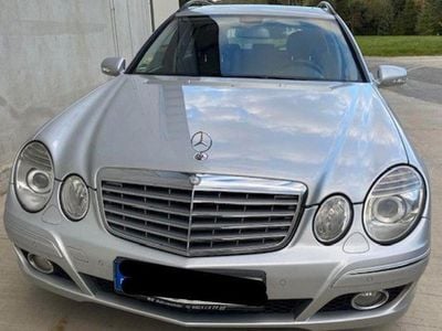 Mercedes E320