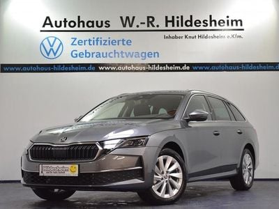 Grau Neu 2025 Skoda Octavia Selection Kombi | 32.959 € (Fairer Preis)