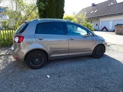 Brugt VW Golf Plus Cross Comfortline 105 HK (77 kW) 2011 Brun MPV