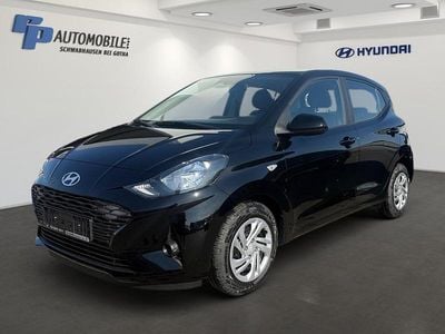 Gebraucht Hyundai i10 Select 63 PS (46 kW) 2024 Schwarz Kleinwagen