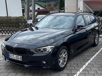Schwarz Gebraucht 2014 BMW 320 Kombi | 10.500 € (Fairer Preis)