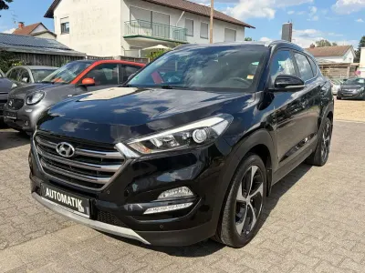 Gebraucht Hyundai Tucson 141 PS (103 kW) 2016 Schwarz SUV