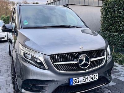 Gebraucht Mercedes V300 AMG 239 PS (175 kW) 2021 Grau Van / Kleinbus