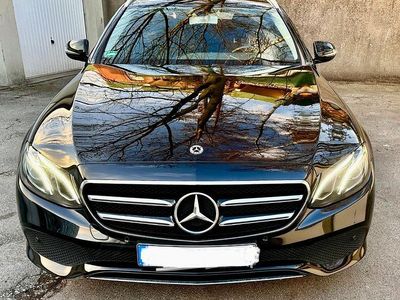 Gebraucht Mercedes E300 306 PS (225 kW) 2020 Schwarz Limousine