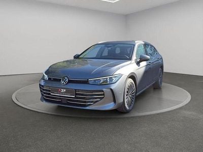Grau Neu 2025 VW Passat Elegance Kombi | 43.990 € (Superpreis)