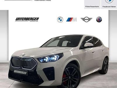 Gebraucht BMW iX2 M Sport 230 kW (313 PS) 2025 Alpinweiß uni SUV