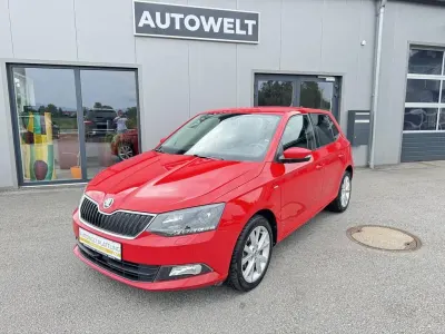 Gebraucht Skoda Fabia Clever 60 PS (44 kW) 2018 Rot Limousine