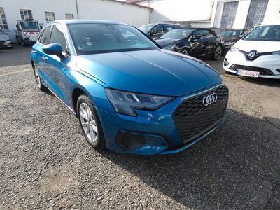 Gebraucht Audi A3 150 PS (110 kW) 2022 Blau Limousine