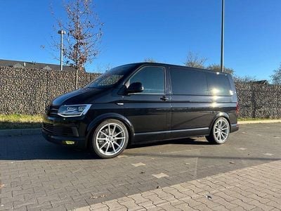 Second-hand VW T6 204 CP (150 kW) 2018 Negru Van