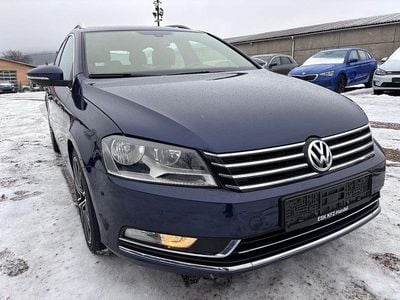 Gebraucht VW Passat Exclusive 140 PS (102 kW) 2012 Blau Kombi