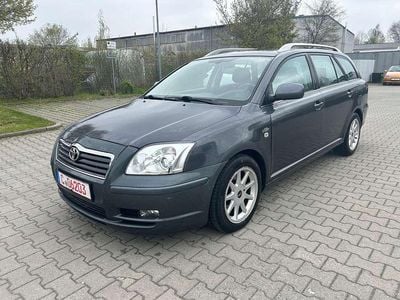 Usata Toyota Avensis Sol 177 CV (130 kW) 2005 Grigio Station wagon
