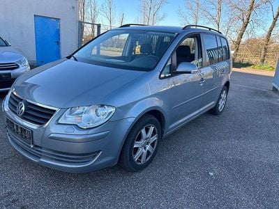 Gebraucht VW Touran United 105 PS (77 kW) 2009 Grau Van / Kleinbus