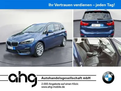 Używany BMW 220 Advantage 190 KM (139 kW) 2021 Niebieski Minivan