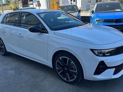 Usata Opel Astra 114 kW (156 CV) 2025 Bianco Utilitaria