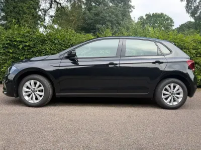Gebraucht VW Polo Highline 95 PS (69 kW) 2021 Schwarz Kleinwagen