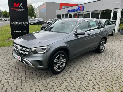Gebraucht Mercedes GLC300 245 PS (180 kW) 2022 Grau SUV