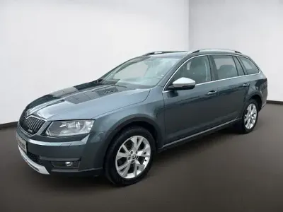 Gebraucht Skoda Octavia 184 PS (135 kW) 2017 Grau Kombi