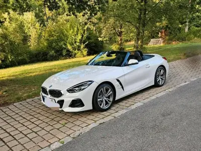 Gebraucht BMW Z4 197 PS (144 kW) 2024 Weiß Cabrio