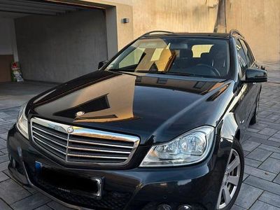 Gebraucht Mercedes C200 136 PS (100 kW) 2011 Schwarz Limousine