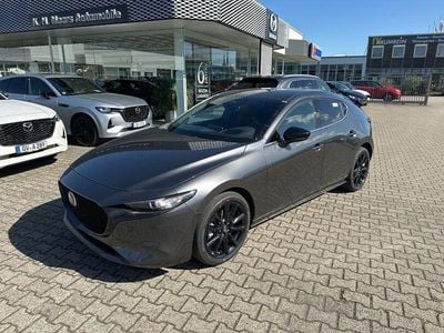 Neu Mazda 3 Nagisa 140 PS (102 kW) 2026 Machine gray Limousine