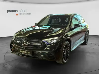 Gebraucht Mercedes GLC400d AMG 381 PS (280 kW) 2023 Schwarz SUV
