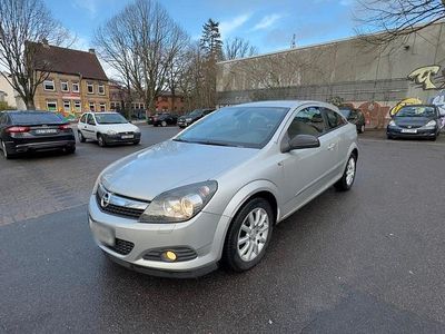 Gebraucht Opel Astra GTC 116 PS (85 kW) 2008 Silber Coupé
