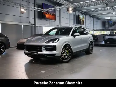 Gebraucht Porsche Cayenne 470 PS (345 kW) 2024 Silber SUV