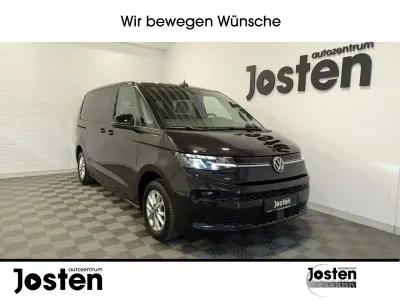 Gebraucht VW Multivan Life 136 PS (100 kW) 2024 Schwarz (deep black perleffekt (schwarz)) Van / Kleinbus