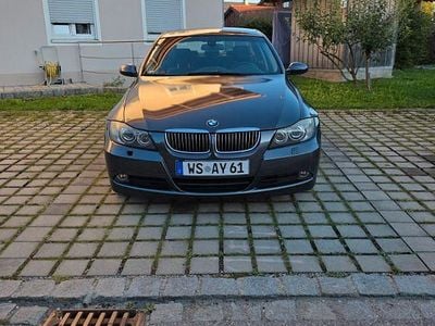 BMW 325