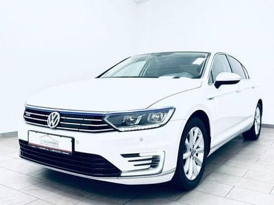 Second-hand VW Passat GTE 218 CP (160 kW) 2017 Alb Berlinǎ