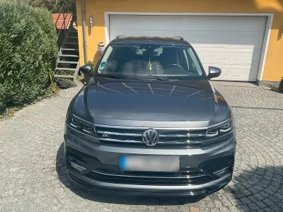 Gebraucht VW Tiguan Allspace R-line 230 PS (169 kW) 2020 Grau SUV