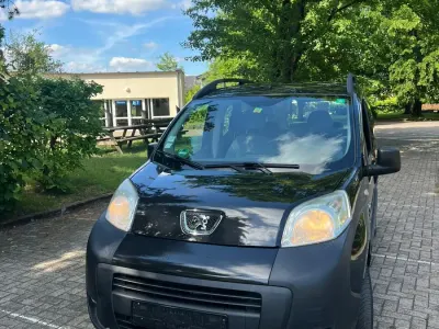 Gebraucht Peugeot Bipper 75 PS (55 kW) 2010 Schwarz Van / Kleinbus