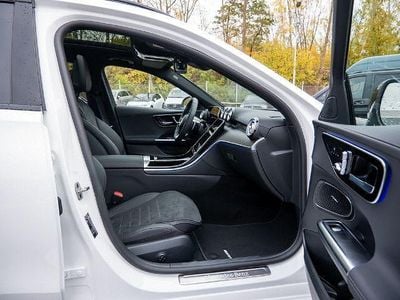 Gebraucht Mercedes C220 AMG line 200 PS (147 kW) 2024 Weiss / polarweiß Kombi