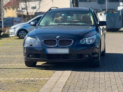 Gebraucht BMW 525 218 PS (160 kW) 2006 Schwarz Kombi