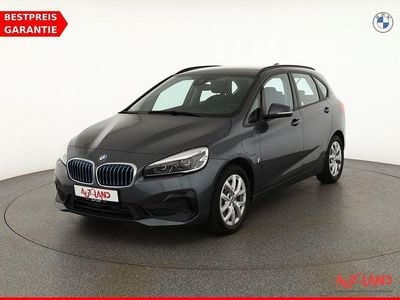 Grau Gebraucht 2019 BMW 225 Active Tourer Sport Line Van / Kleinbus | 19.990 € (Fairer Preis)