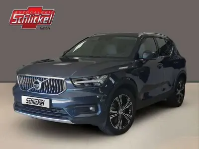 Gebraucht Volvo XC40 Inscription 261 PS (191 kW) 2021 Denim blue / metallic SUV