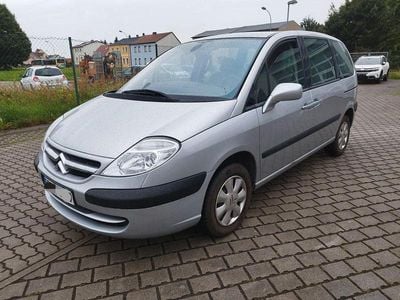 Citroën C8